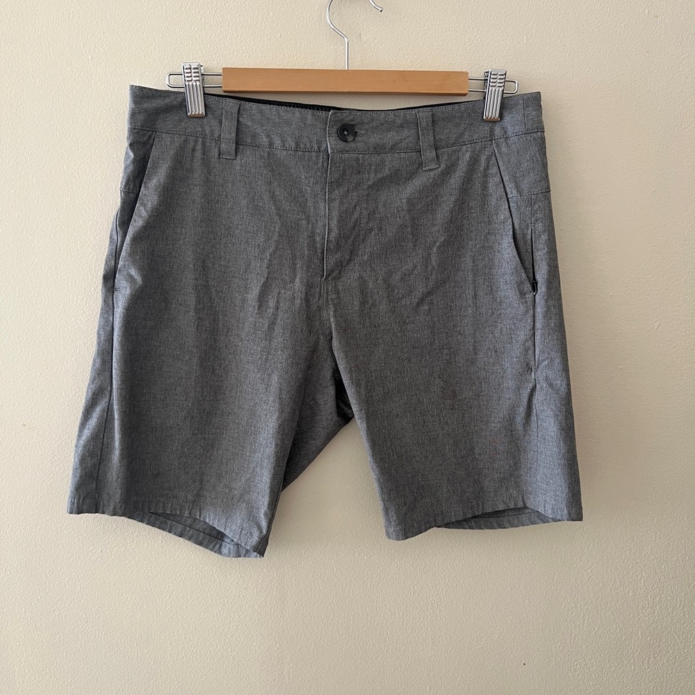 Vuori Charcoal Men's Flat Front Shorts